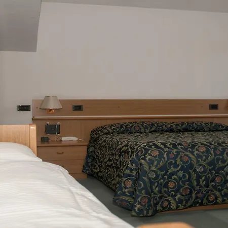 Ai Pini 3* Vigo di Fassa