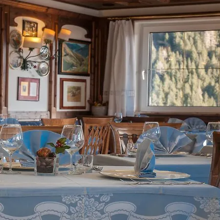 Hotel Ai Pini